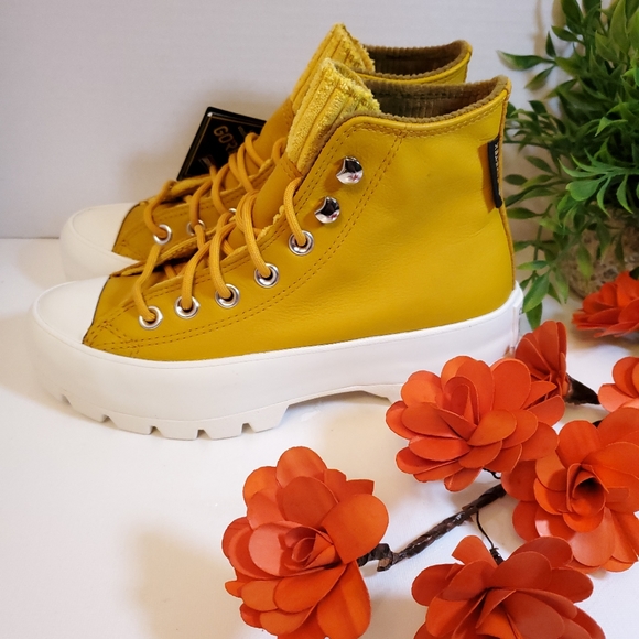 Converse CTAS LUGGED WINTER HI WOMEN'S SZ / 565005C - Picture 4 of 15